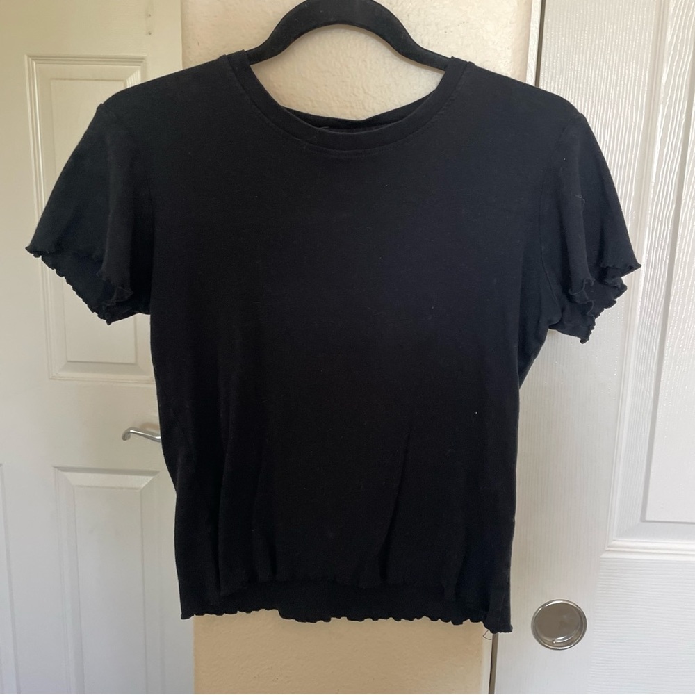 BRANDY MELVILLE BLACK TOP